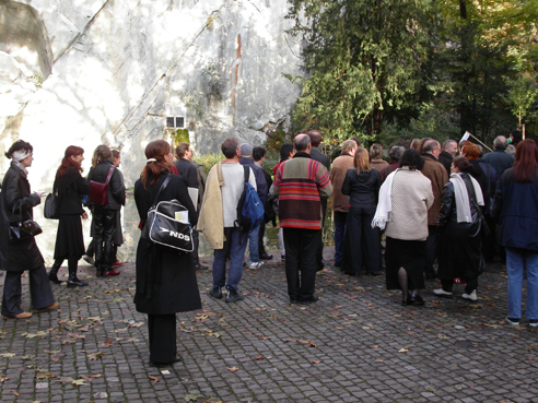 2003.11.01 "kul.Tour"-Löwendenkmal